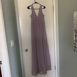 David’s Bridal Maternity Bridesmaid Dress / Size Medium / Lavender Haze